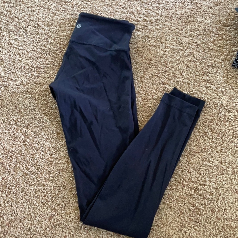 Black full length lululemon leggings
